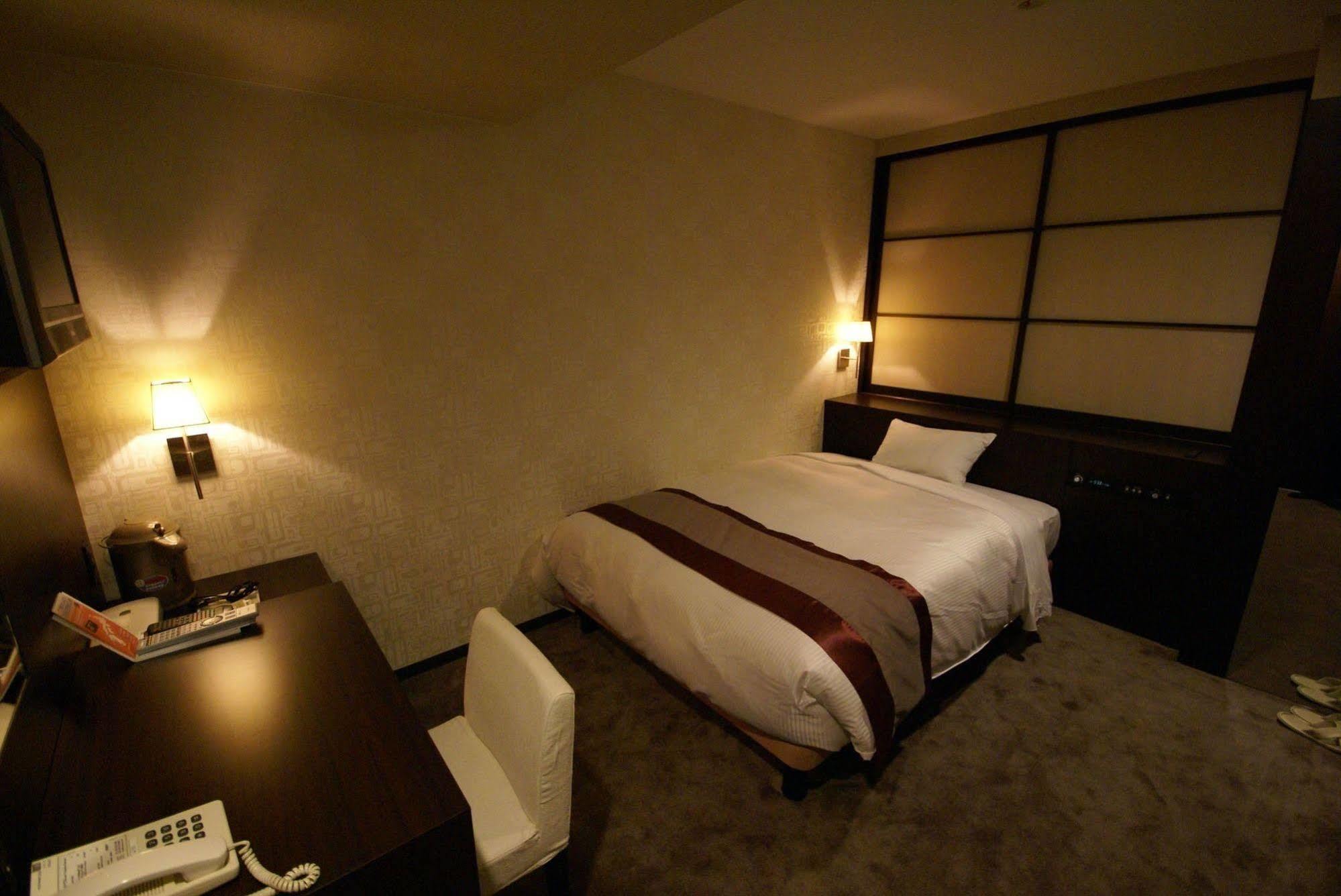 Hotel Riverge Akebono Fukui Buitenkant foto